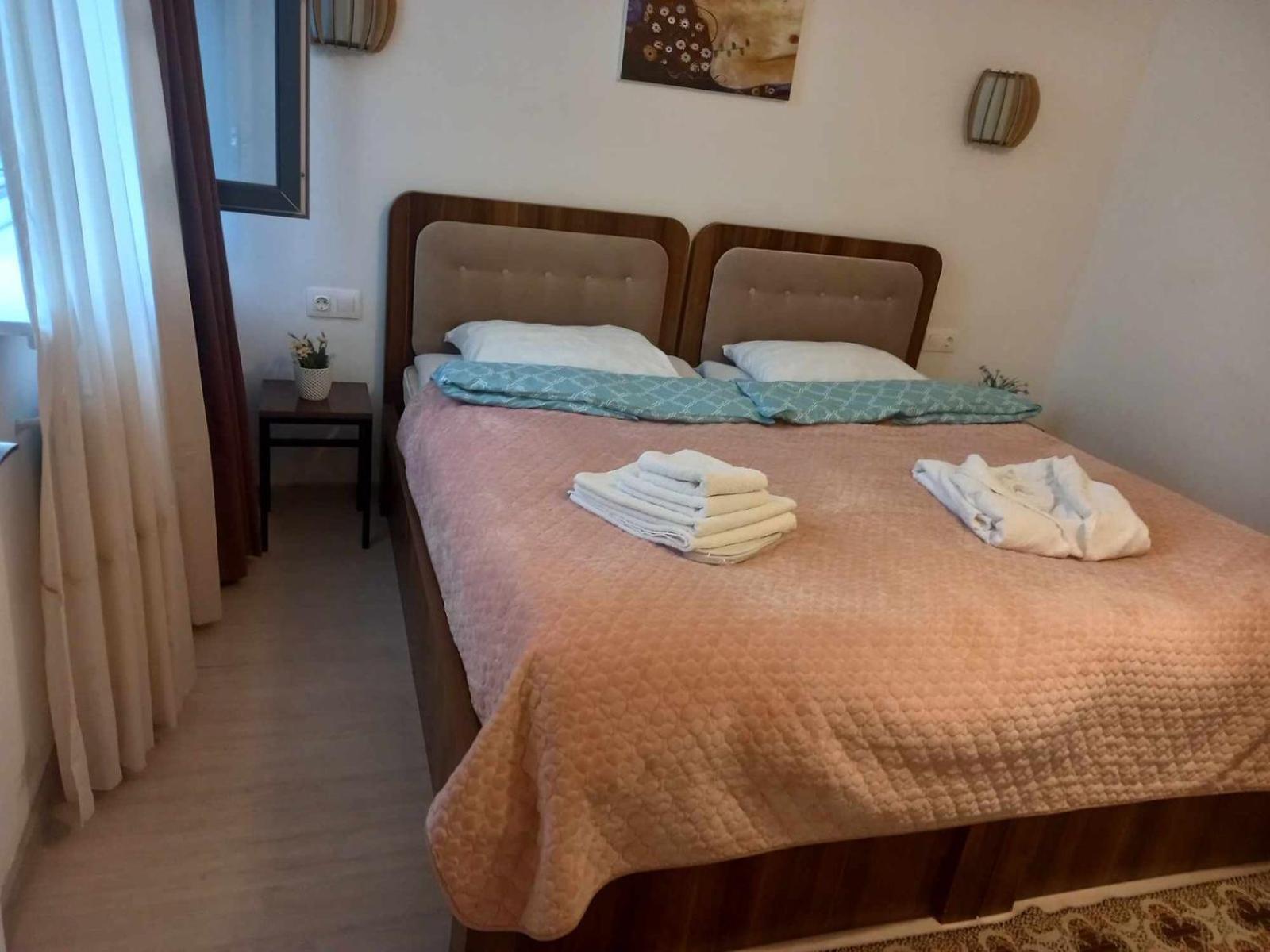 Verona Apartment Dushet'i Exterior foto