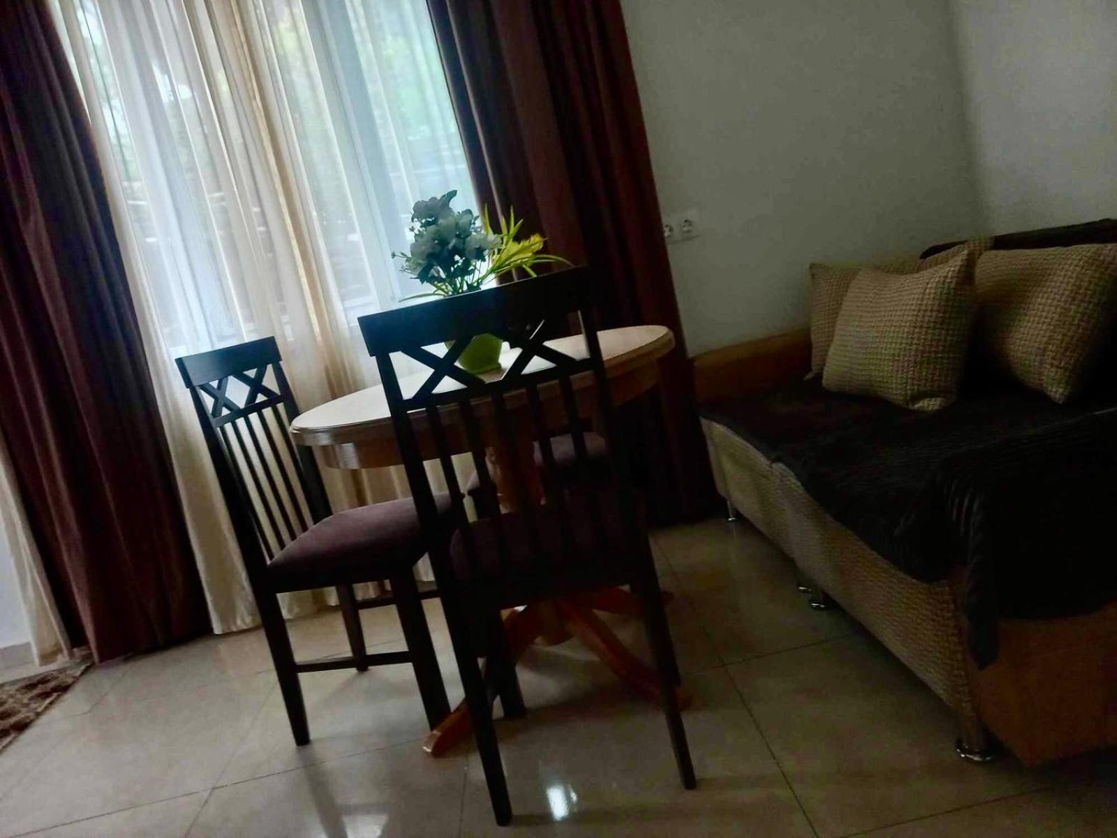 Verona Apartment Dushet'i Exterior foto