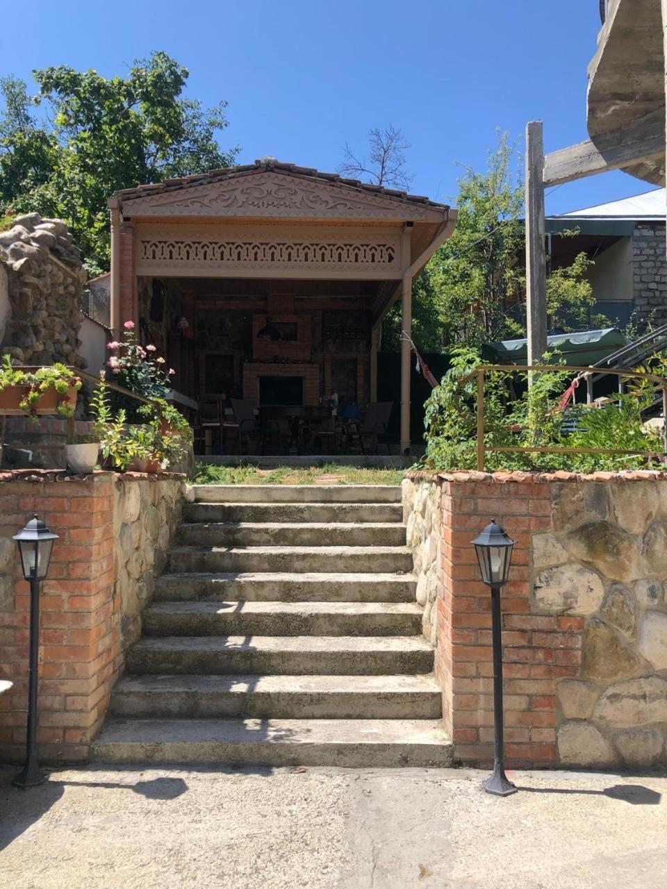 Verona Apartment Dushet'i Exterior foto