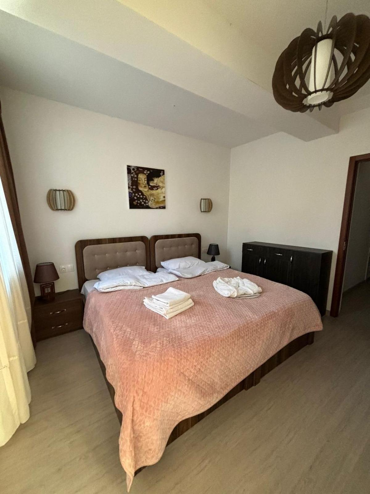 Verona Apartment Dushet'i Exterior foto